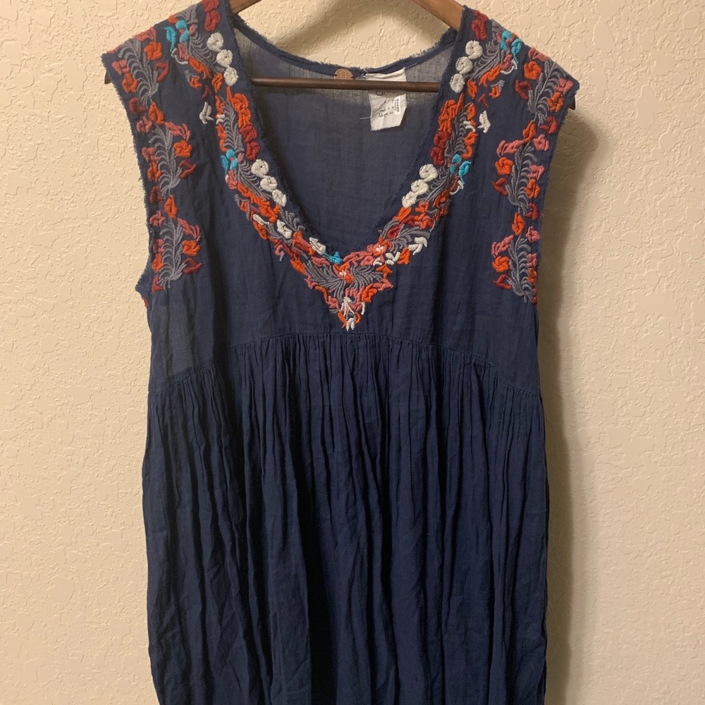 FREE PEOPLE SIZE SMALL, long tunic or dress